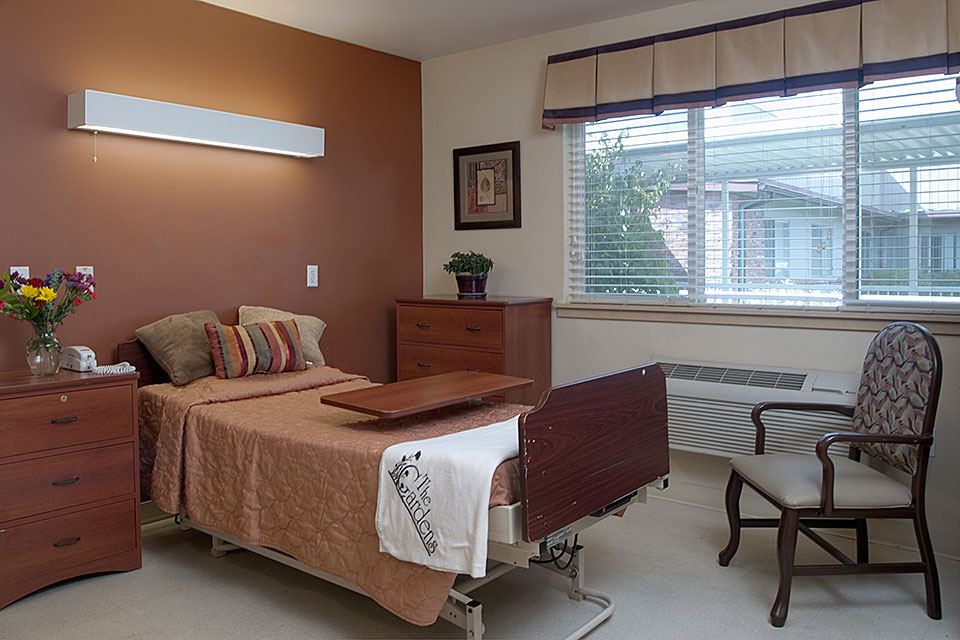 Gardens On University Skilled Nursing Care Our Photo Gallery